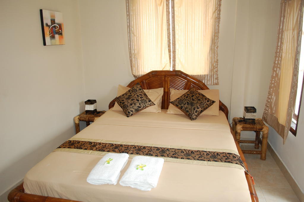 Star Bar And Bungalows Gili Air Quarto foto
