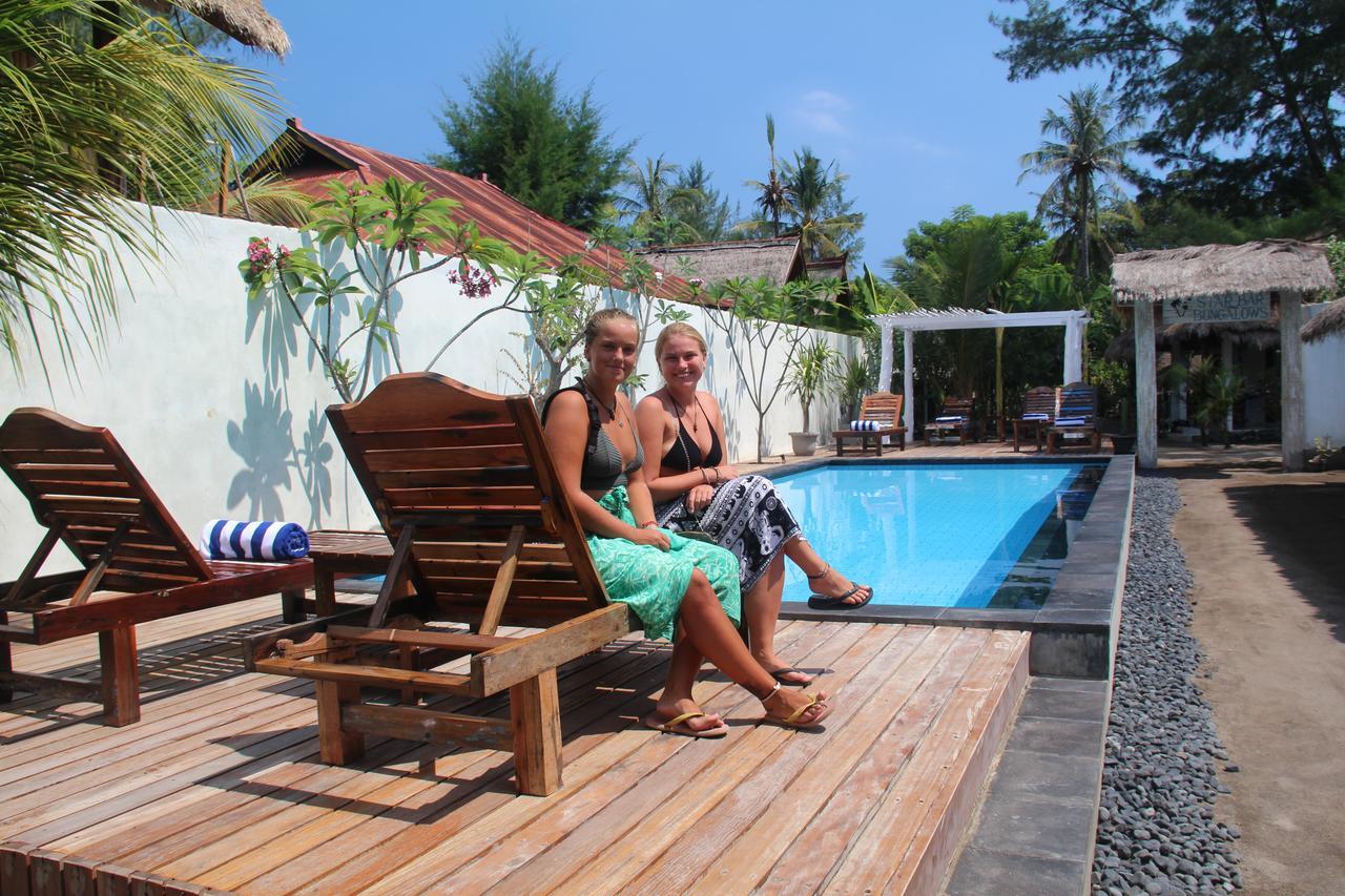Star Bar And Bungalows Gili Air Exterior foto